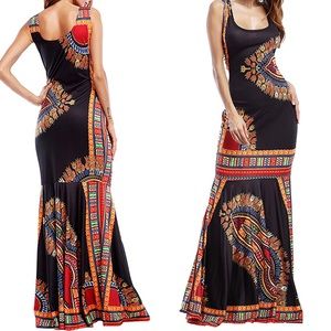 UNIQUE BLACK MAXI DRESS!! MERMAID FIT! FLATTERING